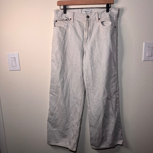 Abercrombie & Fitch Ultra Loose Low Rise Jeans | Size 27 | Y2K Baggy Wide Leg - Picture 1 of 5